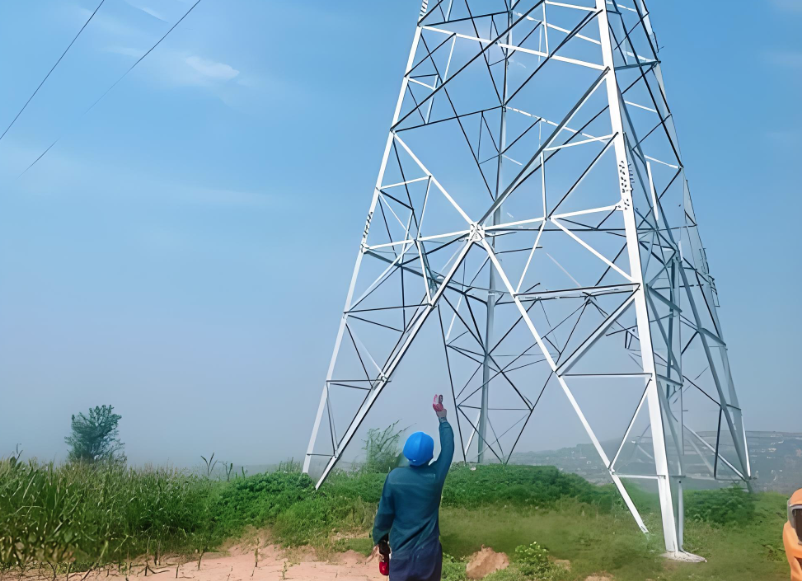 输电线路故障精确定位装置的折反射模型